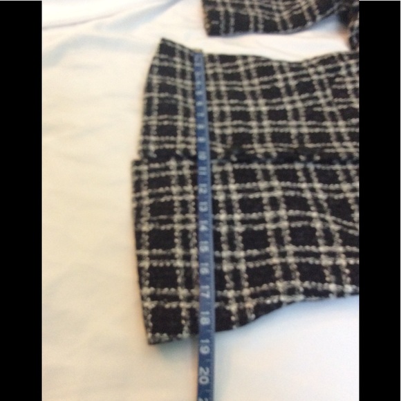 Cute Black & White Wool Blend Plaid Jacket Size 4 - Picture 15 of 16